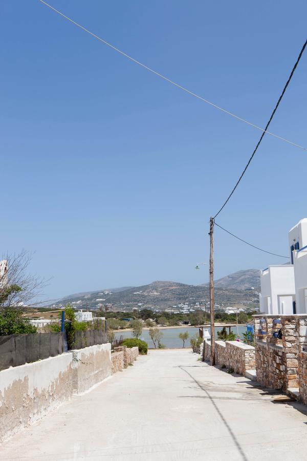 ホテルClaire Antiparos Town エクステリア 写真